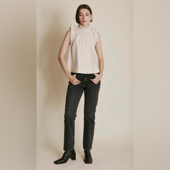 NWT AUREUM women's sleeveless ruffle neck and sleeve top medium, oyster - Picture 3 of 4